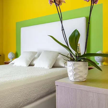 La E Bella - De Vivo Realty Apartman *