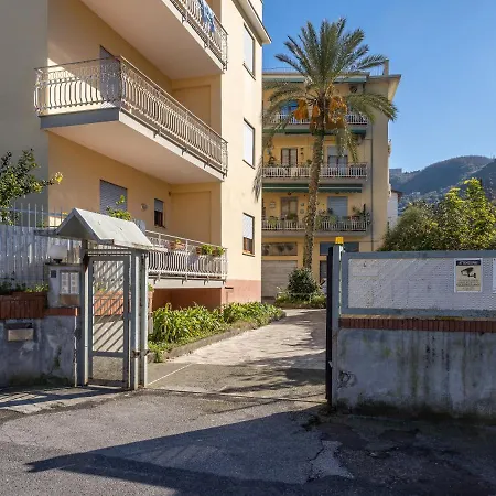 De Vivo Realty - La Vita E Bella Sorrento