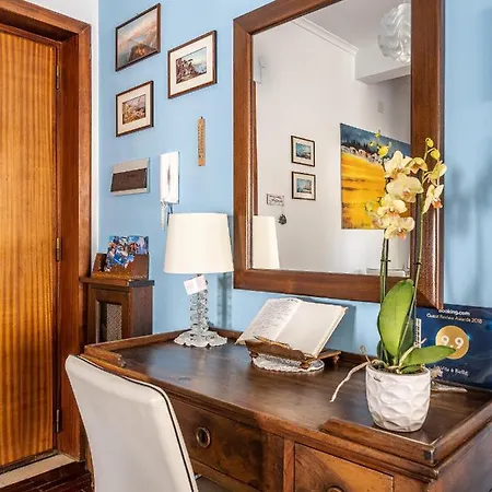 De Vivo Realty - La Vita E Bella Sorrento